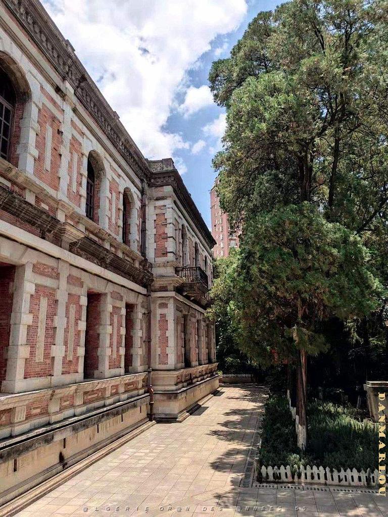 Kunming - Universite du Yunnan (15).jpg